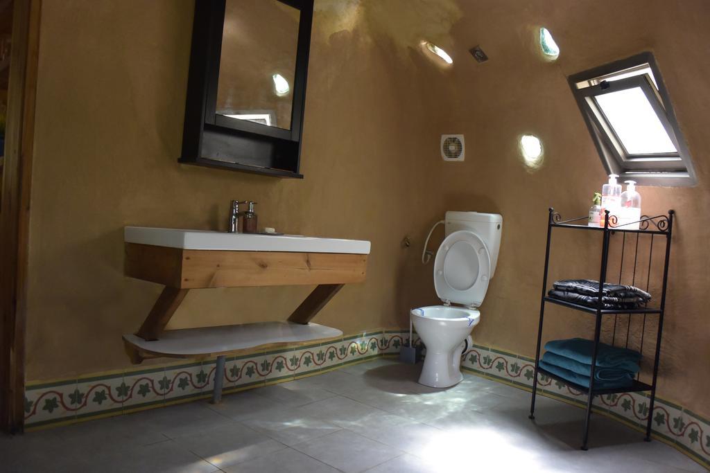 Dutch Farm Israel Bed & Breakfast Sede Zevi Eksteriør bilde
